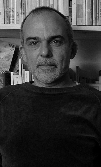 massimo Massimo Carozzi is a sound artist and musician who examines the connections between sound and various forms of media. He has worked on sound projects for films, theatre, and documentaries and is the creator of audio documentaries and podcasts published by Radio 3 Rai and other platforms.